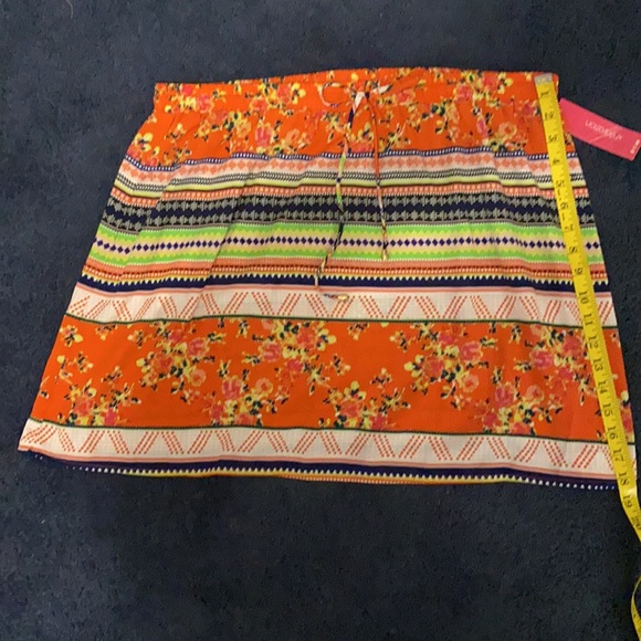 Drawstring skirt - Picture 8 of 12